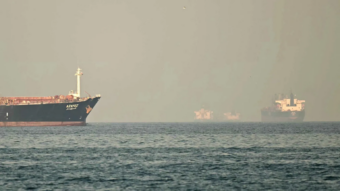 US blockade of Strait of Hormuz halts 90% of Iranian trade as Pakistan peace talks loom