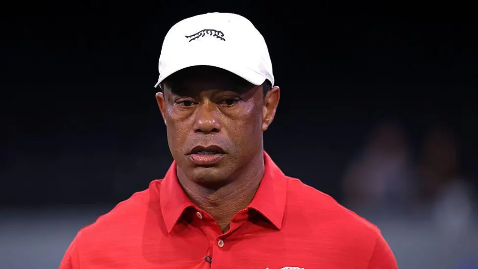Tiger Woods had pills in pocket at crash scene, say police