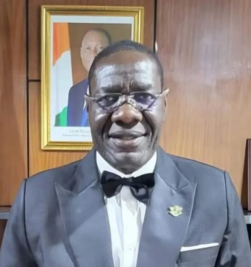Ivorian Ambassador congratulates Ghana on...