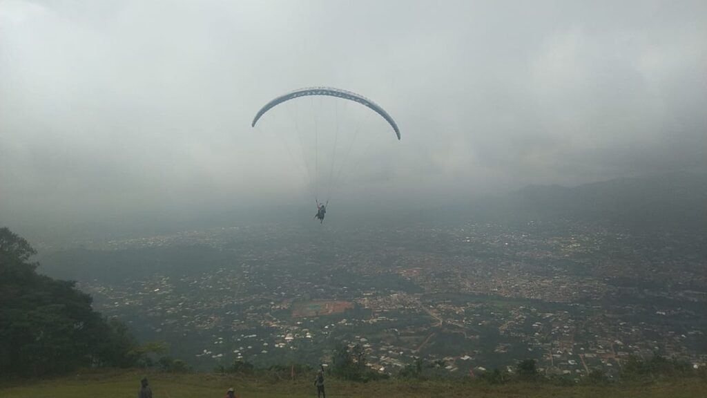 Sky-high spectacle as 2026 Kwahu Easter Paragliding Festival takes flight