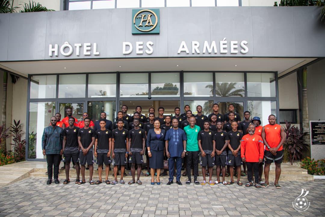 Ghana’s Ambassador to Côte d’Ivoire rallies Black Starlets ahead of friendly matches in Abidjan