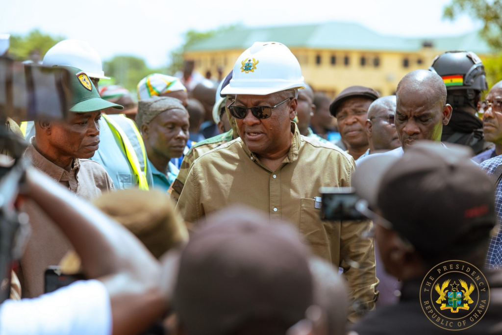 Photos: President Mahama cuts sod for 24-hour economy market in Bimbilla