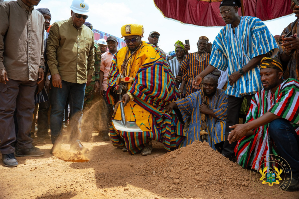 Photos: President Mahama cuts sod for 24-hour economy market in Bimbilla