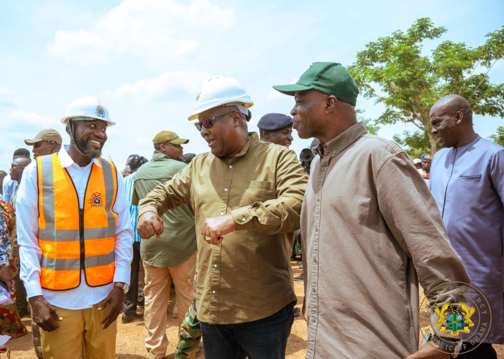 Photos: President Mahama cuts sod for 24-hour economy market in Bimbilla