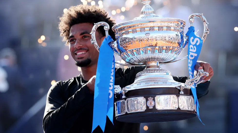 Fils continues fine form to win Barcelona...