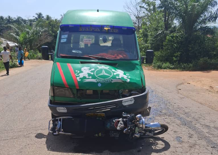 Accident victim dies at Anhwiaso amid ambulance delay to Komfo Anokye Teaching Hospital