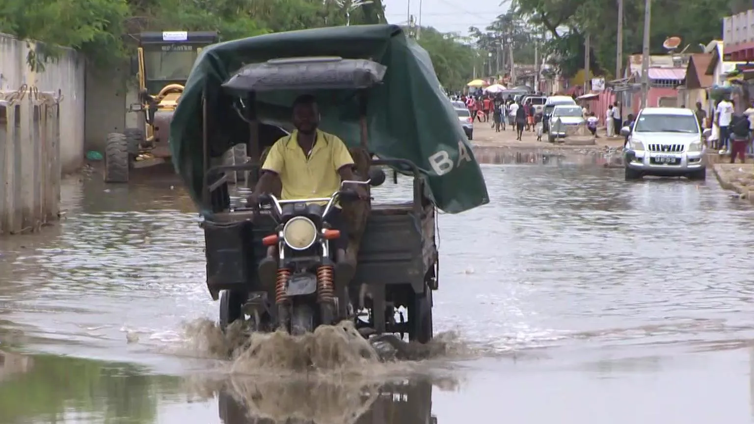Ghanaian Community Rallies Behind Angola Amidst Flood Crisis