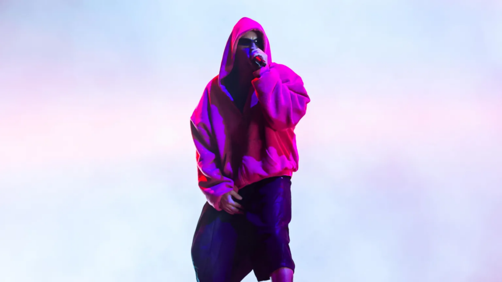 Justin Bieber headlines Coachella with...