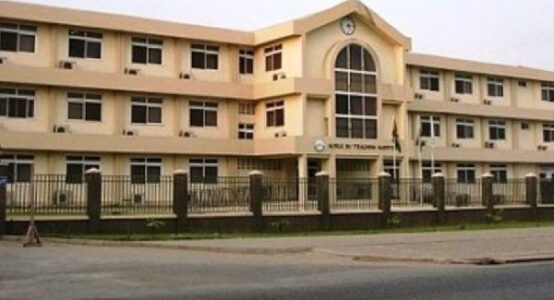Korle Bu doctors suspend strike action after management intervention