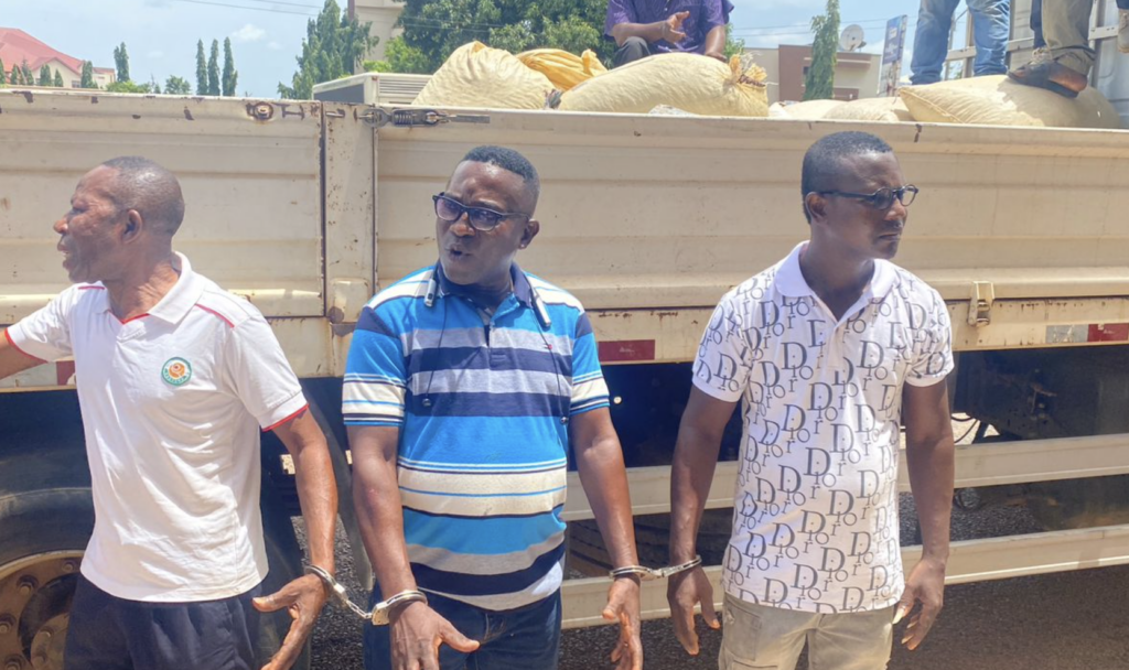 Cocoa smuggling: Fiapre Circuit Court...