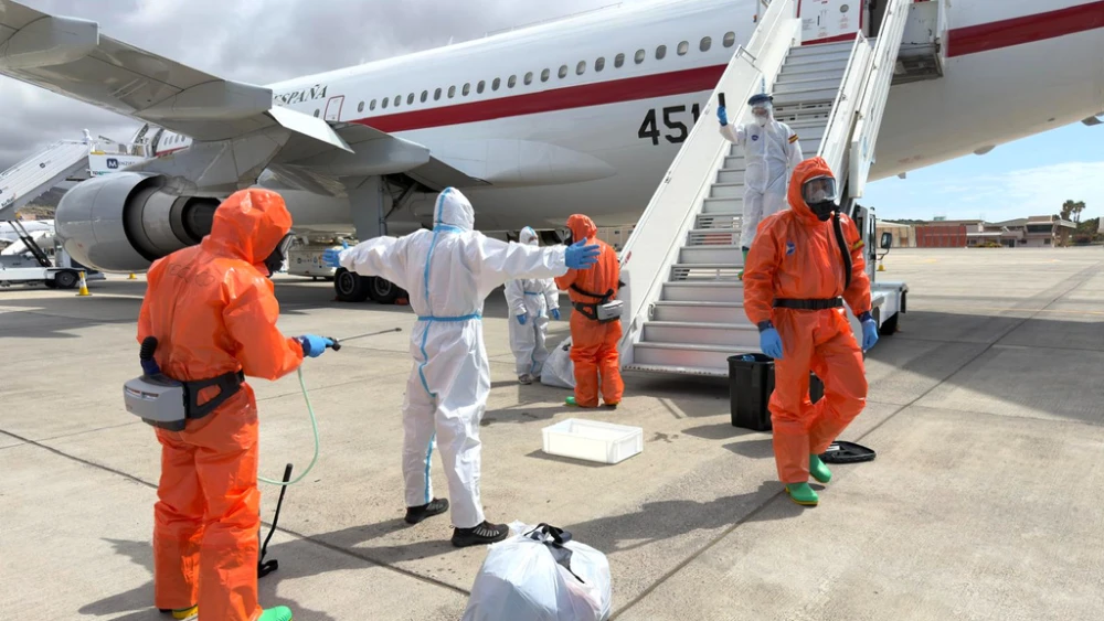 People who arrived from ship are in quarantine, officials say public risk is 'very, very low'
