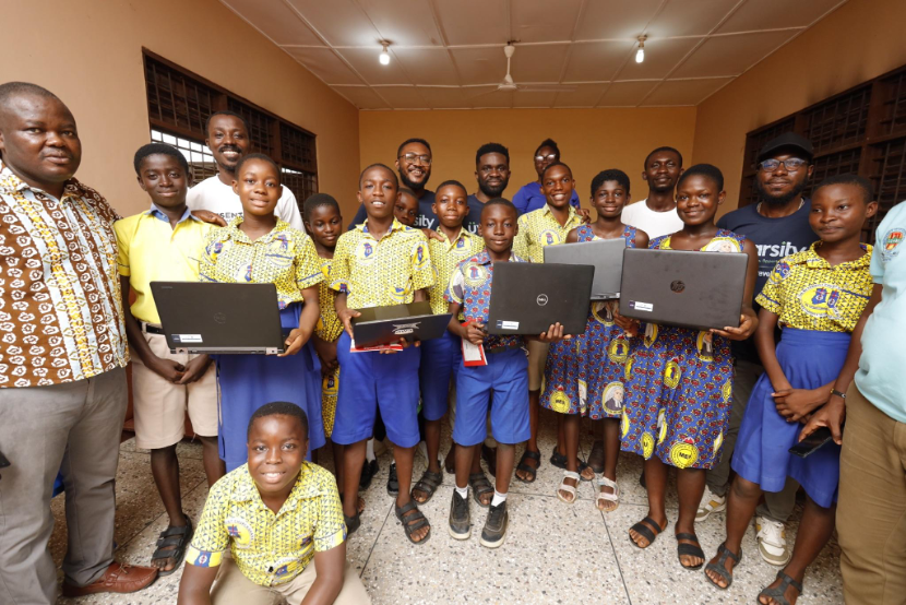 Over 200 students gain access to AI and...