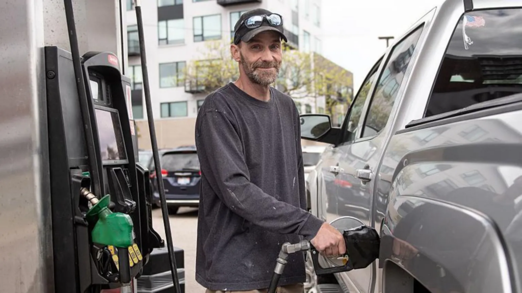 Oil prices drop after reports of deal to...
