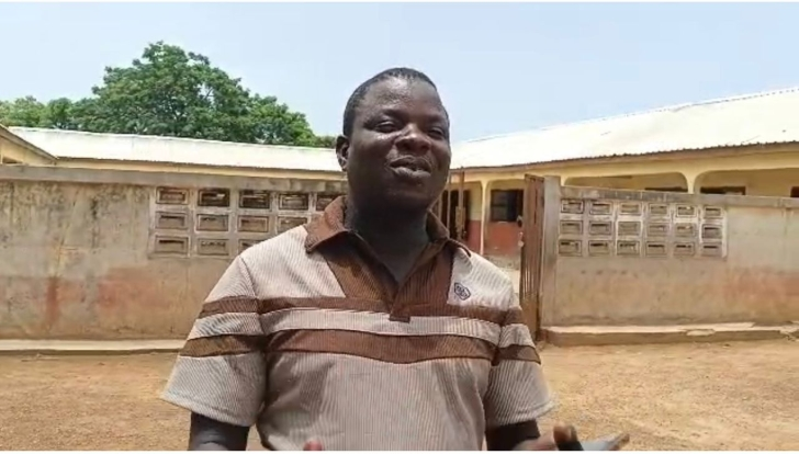 Meet Samuel Donkor, the ‘one-man teacher’...