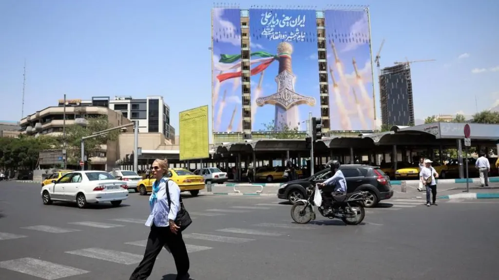 Deal to end fighting would lead to Hormuz...