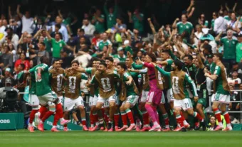 Mexico beat South Africa in dramatic World Cup opener as three players sent off