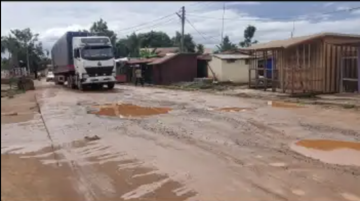 Akuse residents demand urgent...
