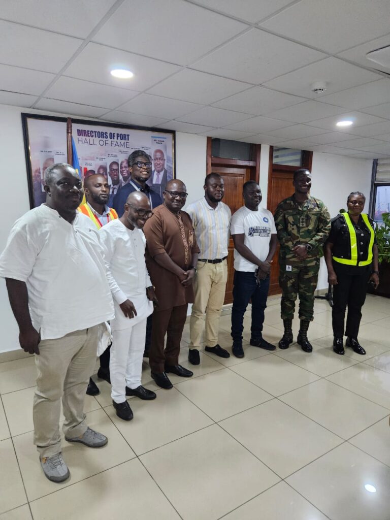 Indigenous freight forwarders praise Tema Port management for averting Dzata-Bu protest