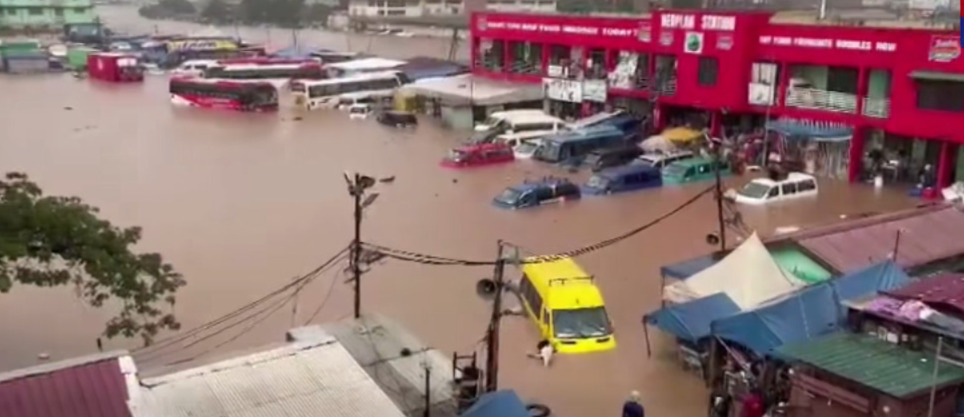 When Accra Flooded: How structural...