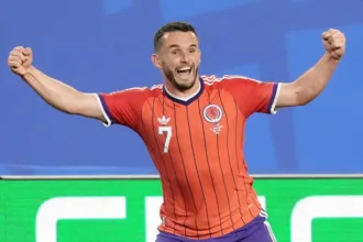 McGinn the hero as Scotland clinch memorable victory