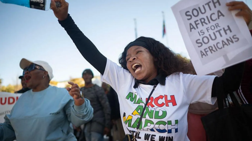 Nigeria police warn against reprisal attacks against South Africans