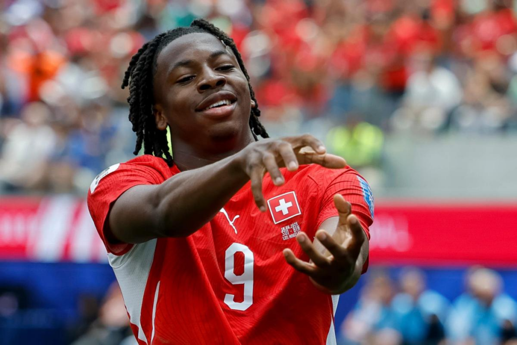 Substitute Manzambi inspires Switzerland...