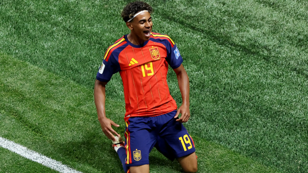Lamine Yamal shows why this could be his...