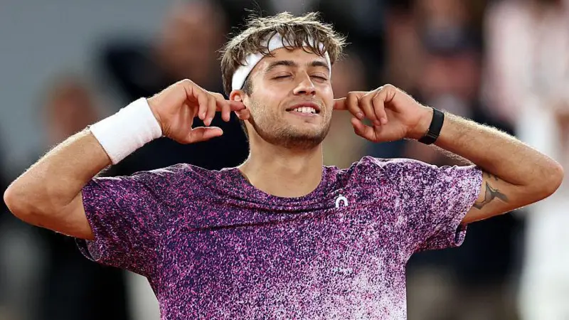 Cobolli using Nadal’s shower in bid for French Ope