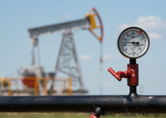Oil little changed on uncertainty over US-Iran peace deal