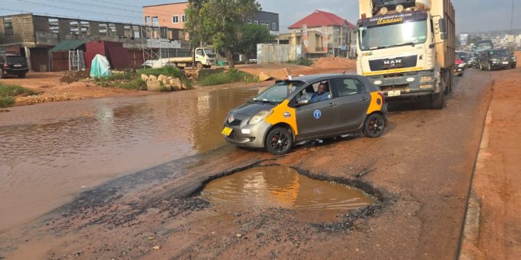 Commuters demand urgent repairs to...