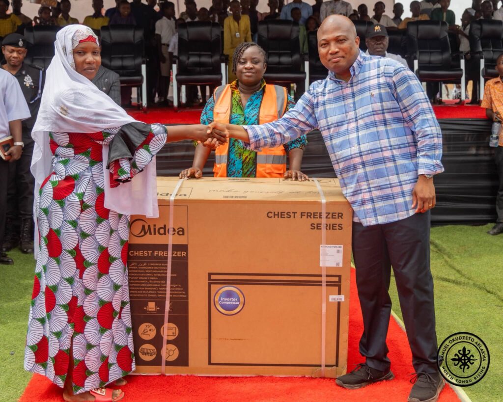 Ablakwa donates 100 chest freezers to Juapong market women ahead of 24-Hour Economy Market project