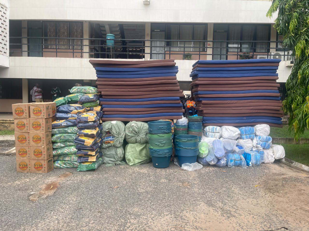 Hohoe flood: About 5,000 affected as NADMO begins emergency relief ...