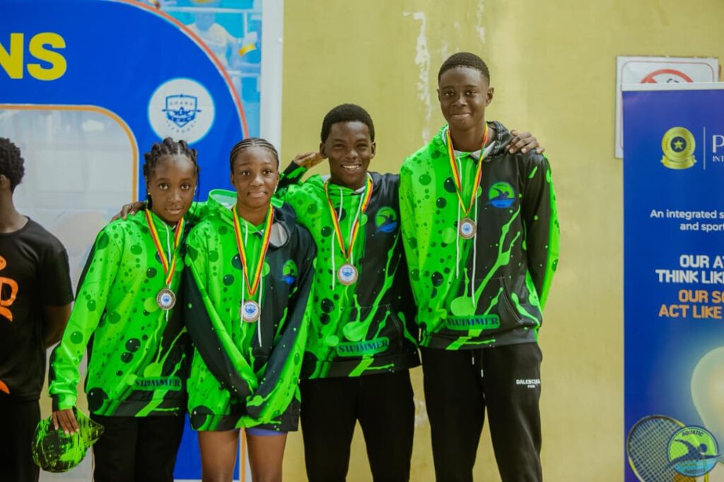 Wofford Kumashie with his team mates