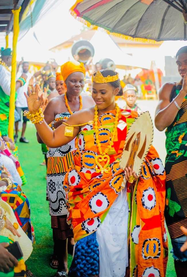 Akyem Sagyimase enstools Nana Afia Ofosua Danquah I as Queen Mother