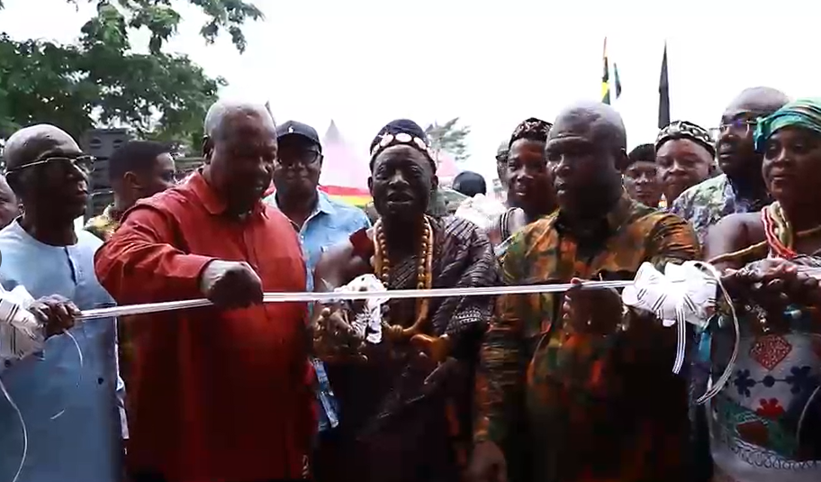 Mahama unveils Akatsi North Police HQ