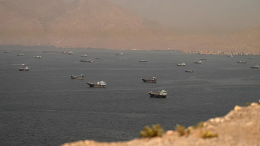 US wants Iran to pledge to stop shooting...