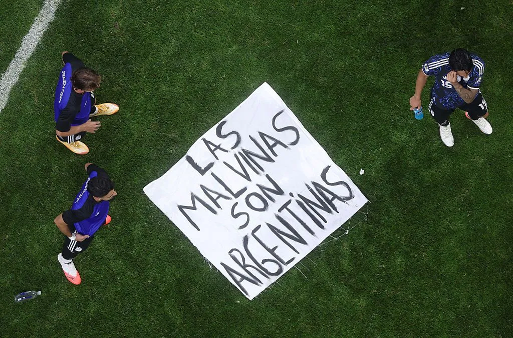 White House defends Argentina team over...