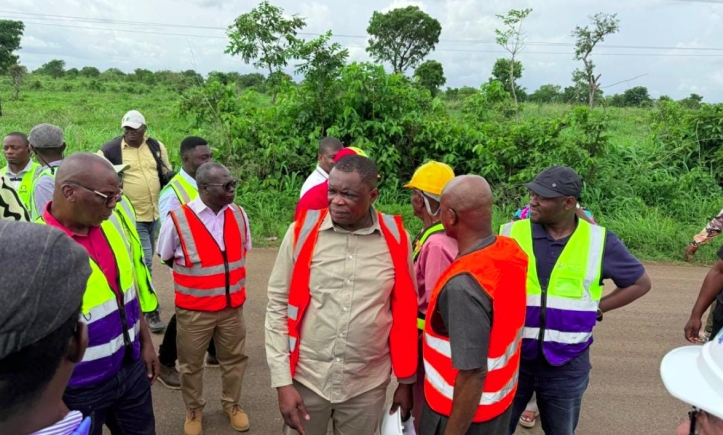 Roads Minister slams Oti regional...