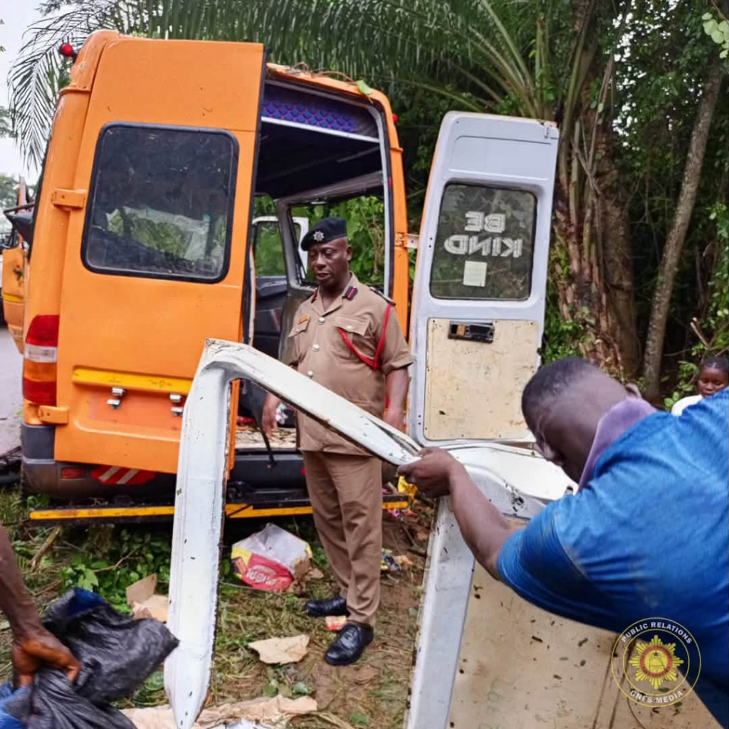 Sprinter crashes on Goaso–Mim highway
