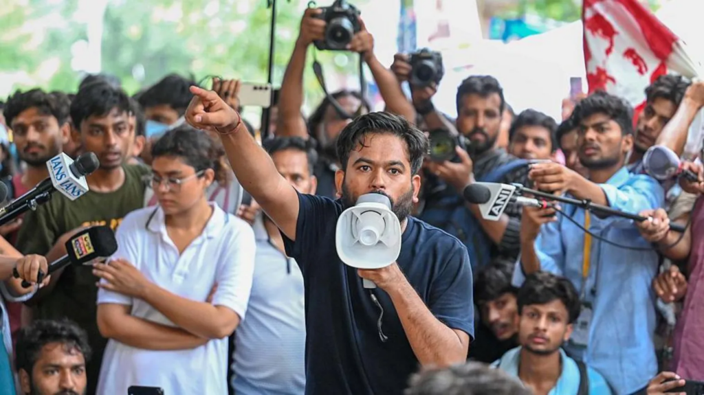 India’s Cockroach protesters set to march...