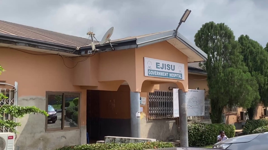Two patients exchange blows at Ejisu...