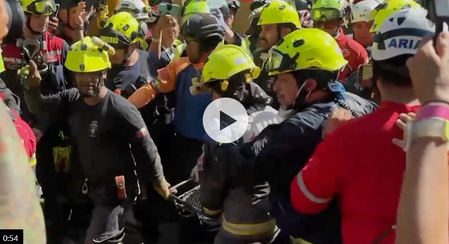 Venezuela Earthquake: Rescue Workers Pull Man Out from Rubble After 8 Days
