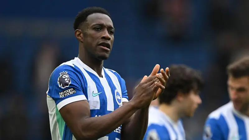 Chelsea open talks to sign Brighton...