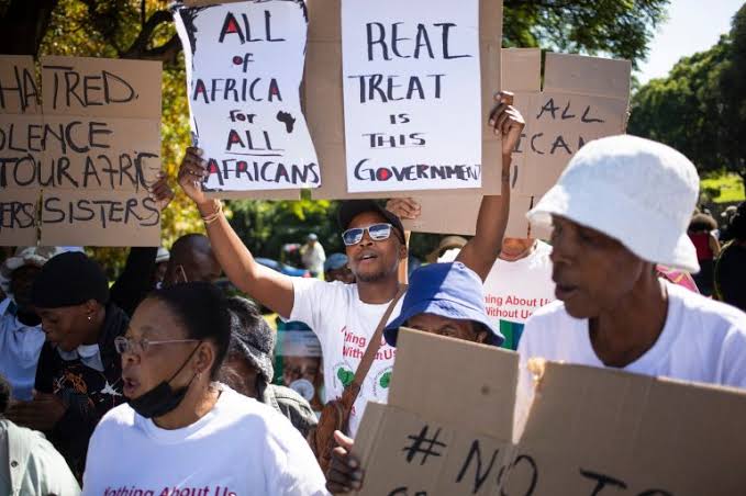 Immigrants contribute 9% to South Africa's GDP despite making up 6.5% of population — Report