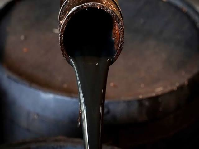 Ghana’s crude oil production falls for six ...