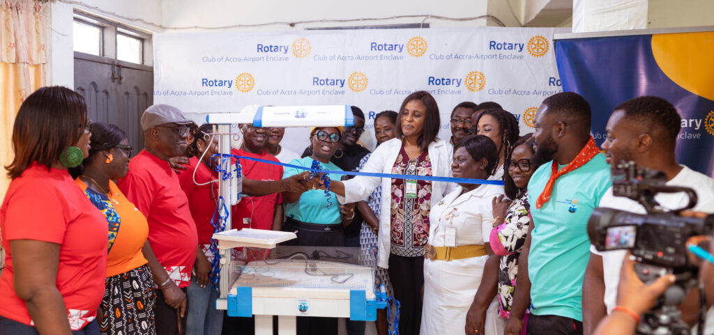 Rotary Club donates phototherapy machine...