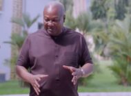President Mahama tours flood-hit Hohoe communities, presents relief items