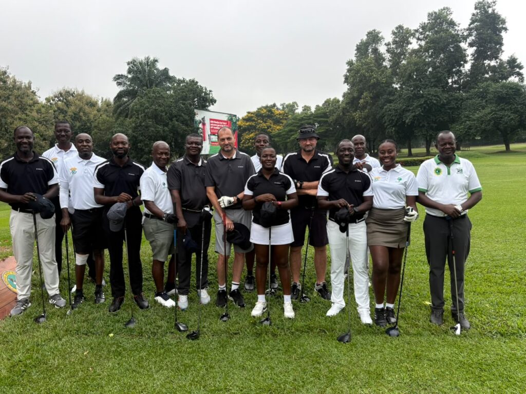 Sinapi Aba defeats Sandvik to retain...