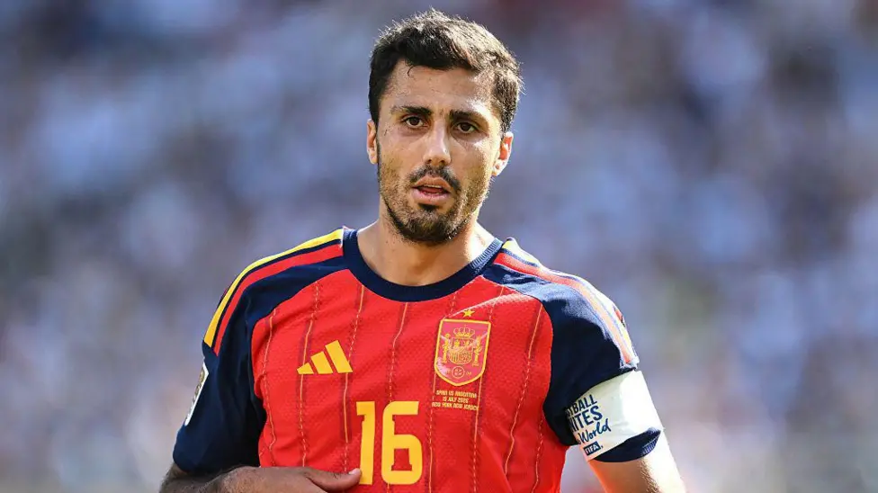 Rodri lands in Barcelona to complete...