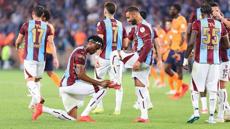 Salah scores first two Trabzonspor goals